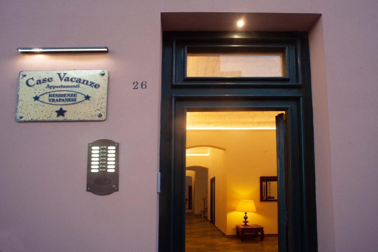 Case Vacanze "Residenze Trapanesi" Trapani Exterior foto